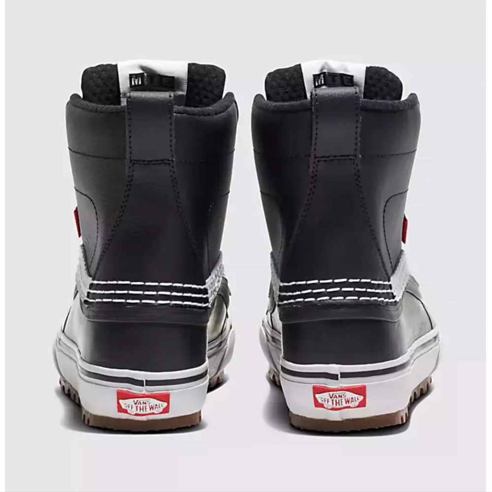 VANS MTE Standard Mid Waterproof Snow Boots